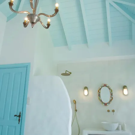 Villa Salt Retreat - Seafront