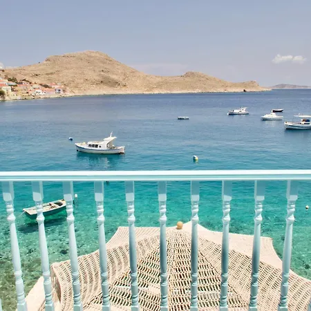 Salt Retreat - Seafront Chalki Town