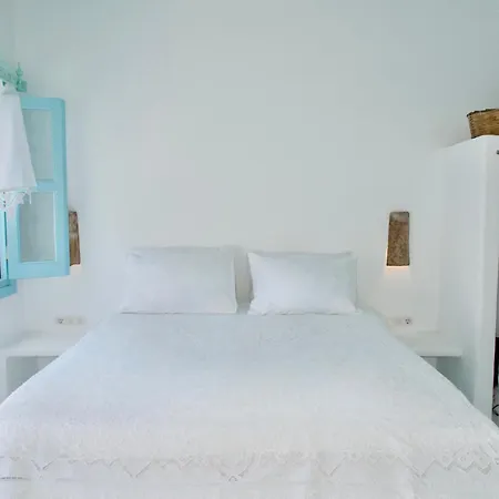 Salt Retreat - Seafront *