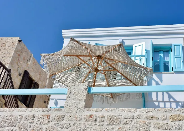 Salt Retreat - Seafront Villa Chalki Town